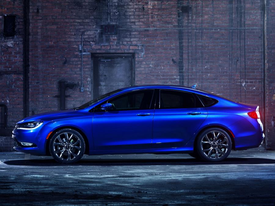  Chrysler 200 S 2014 года  (фото 54 из 69)